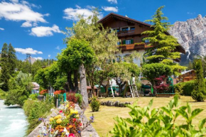Гостиница Hotel Pontechiesa, Кортина-Д'ампеццо